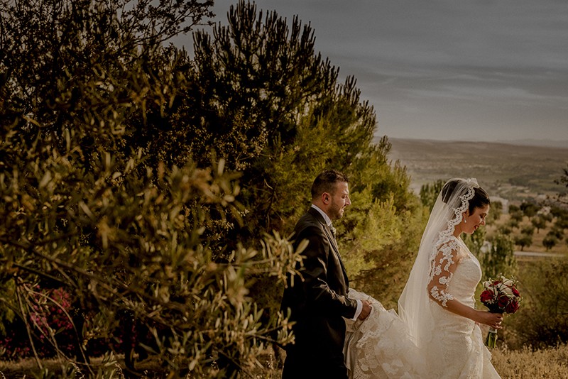 ¿Por qué las fotos espontáneas en tu boda son las mejores?