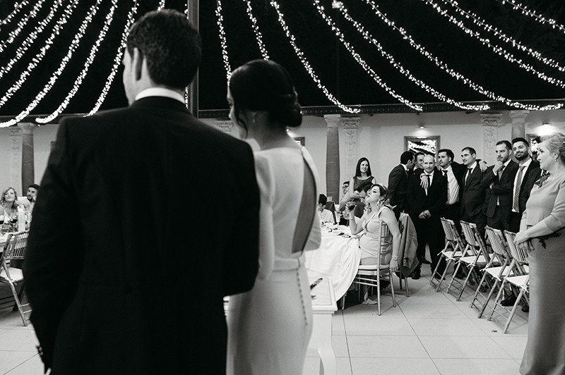 amigos en las bodas