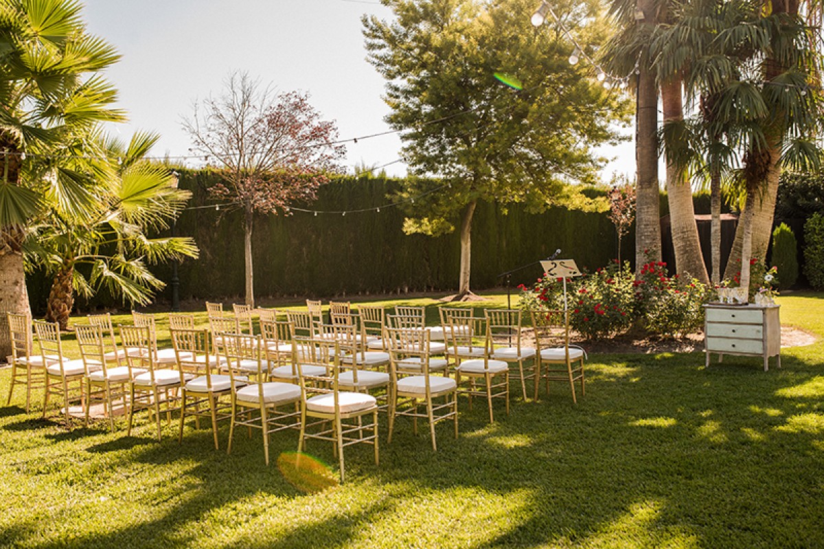 Cómo preparar una boda minimalista y alcanzar el éxito