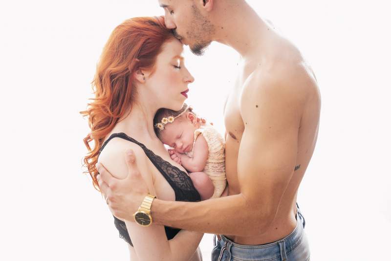 fotos de bebés con papas :: Fotógrafo recién nacidos